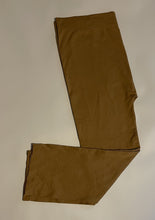 Load image into Gallery viewer, Classic &amp; Comfy Seamless Capri Leggings